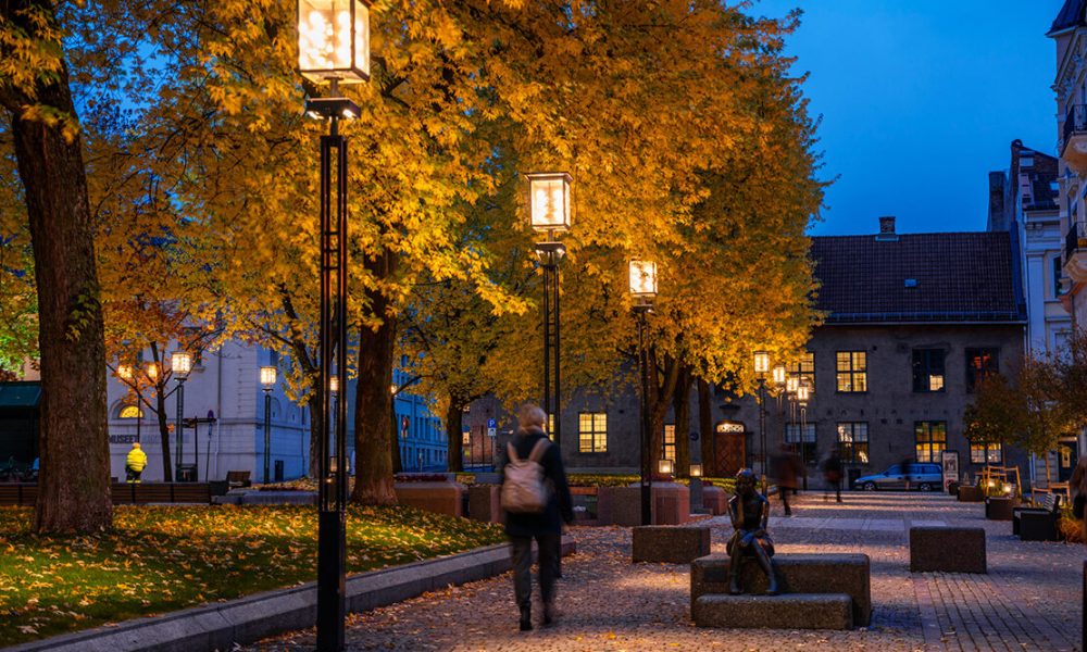 ZENISK-lighting-belysning-Bankplassen, Oslo-light art-product-001